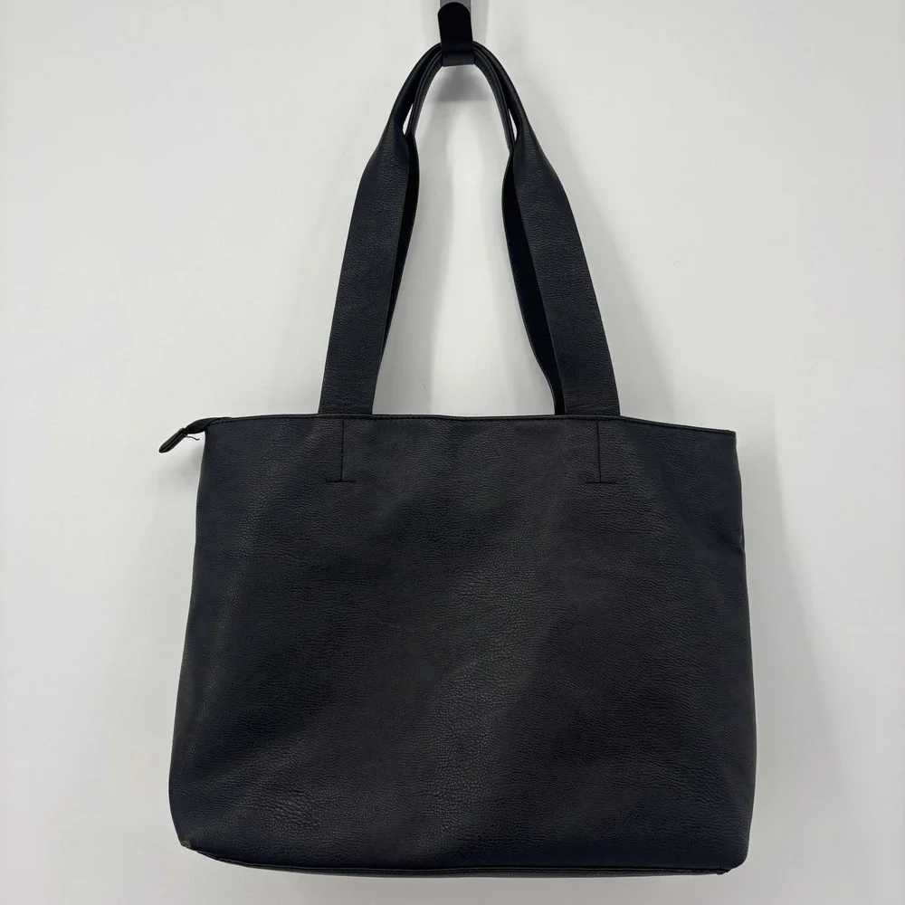 UNIVERSAL‎ THREAD Womens Shoulder BAG Book Laptop Work Faux Leather Suede DEFECT
